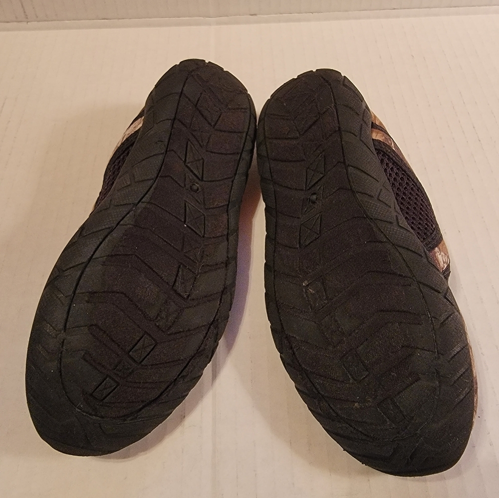Realtree Edge boys size 1 camo slip-on shoes - Picture 4 of 4